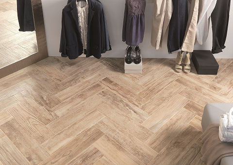 25x100 Beige wood bewerkt